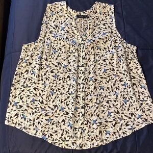 Women’s sleeveless Apt. 9 button front blouse. Size 1X
